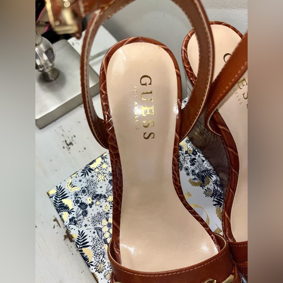 Guess Wedges - Picture 4 of 7